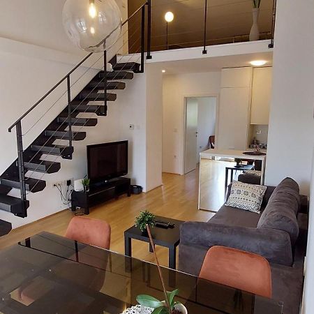 Deluxe Apartment Kristian Whit A Private Parking Риека Экстерьер фото