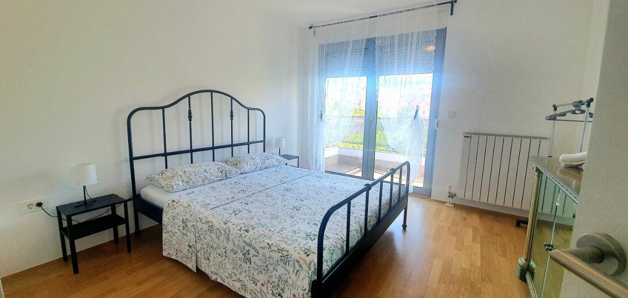 Deluxe Apartment Kristian Whit A Private Parking Риека Экстерьер фото